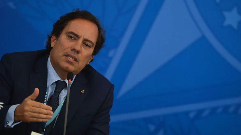 Com Pedro Duarte Guimarães, descubra os segredos da ciência por trás do desempenho de elite na natação: treino, nutrição e biomecânica em ação.