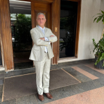 Leonardo Manzan destaca como a regulação das microrredes pode fortalecer o direito da energia e a sustentabilidade no Brasil.