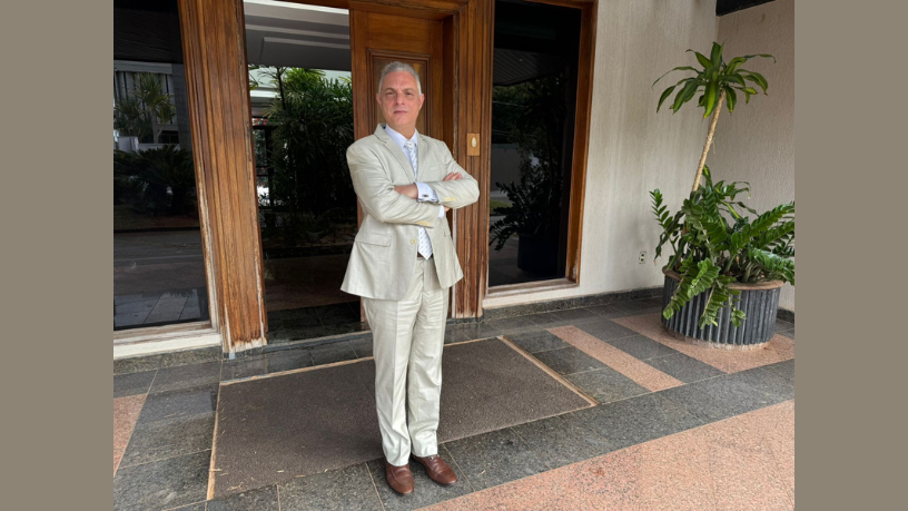 Leonardo Manzan destaca como a regulação das microrredes pode fortalecer o direito da energia e a sustentabilidade no Brasil.