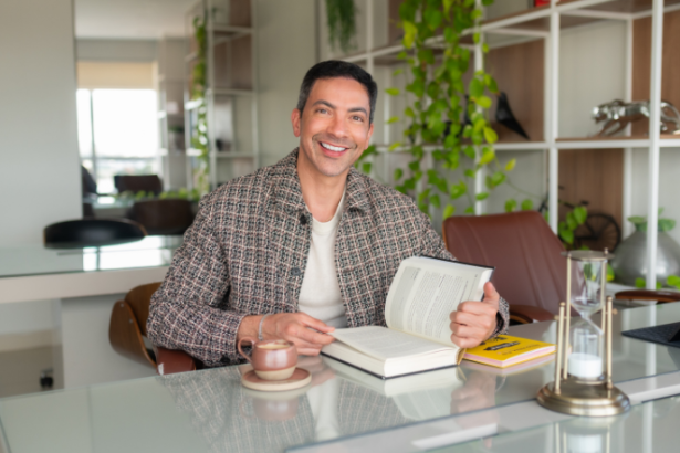 Paulo Henrique Silva Maia afirma que desenvolver equilíbrio emocional permite transformar desafios em oportunidades de crescimento.