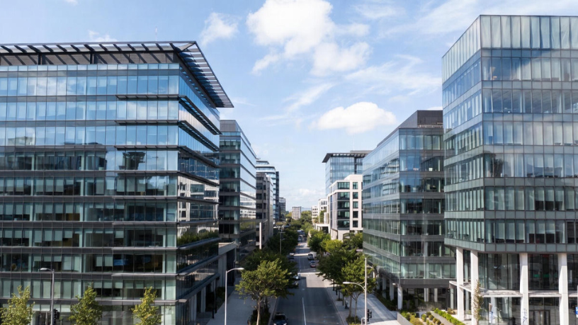 Reprecificação dos aluguéis corporativos aponta um novo equilíbrio de mercado, analisa Alex Nabuco dos Santos.