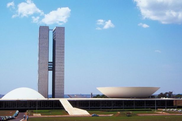 Como a Gestão Econômica do GDF em 2025 Está Redefinindo Prioridades com Tecnologia e Valorização do Servidor