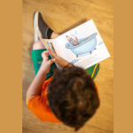 A diversidade cultural no ensino amplia perspectivas e fortalece a aprendizagem, como destaca a Sigma Educação e Tecnologia Ltda ao abordar práticas inclusivas no currículo escolar.