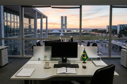 Fim da escala 6x1 avança no Senado e pode mudar rotina de trabalhadores de Brasília; entenda o que acontece agora